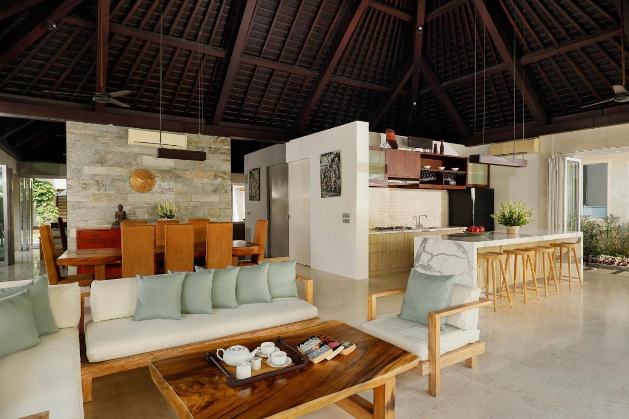 Villa Tenang By Nakula Canggu Extérieur photo